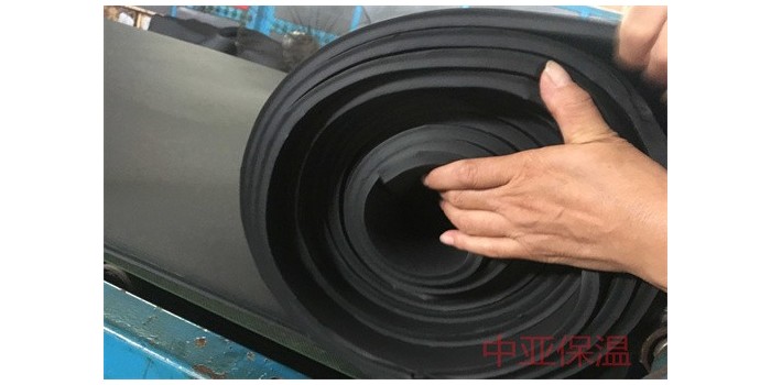 30mm厚橡塑板保溫板是什么材料？