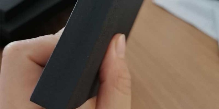 橡塑海綿保溫板怕曬嗎？耐熱系數(shù)是多少？（中亞保溫）